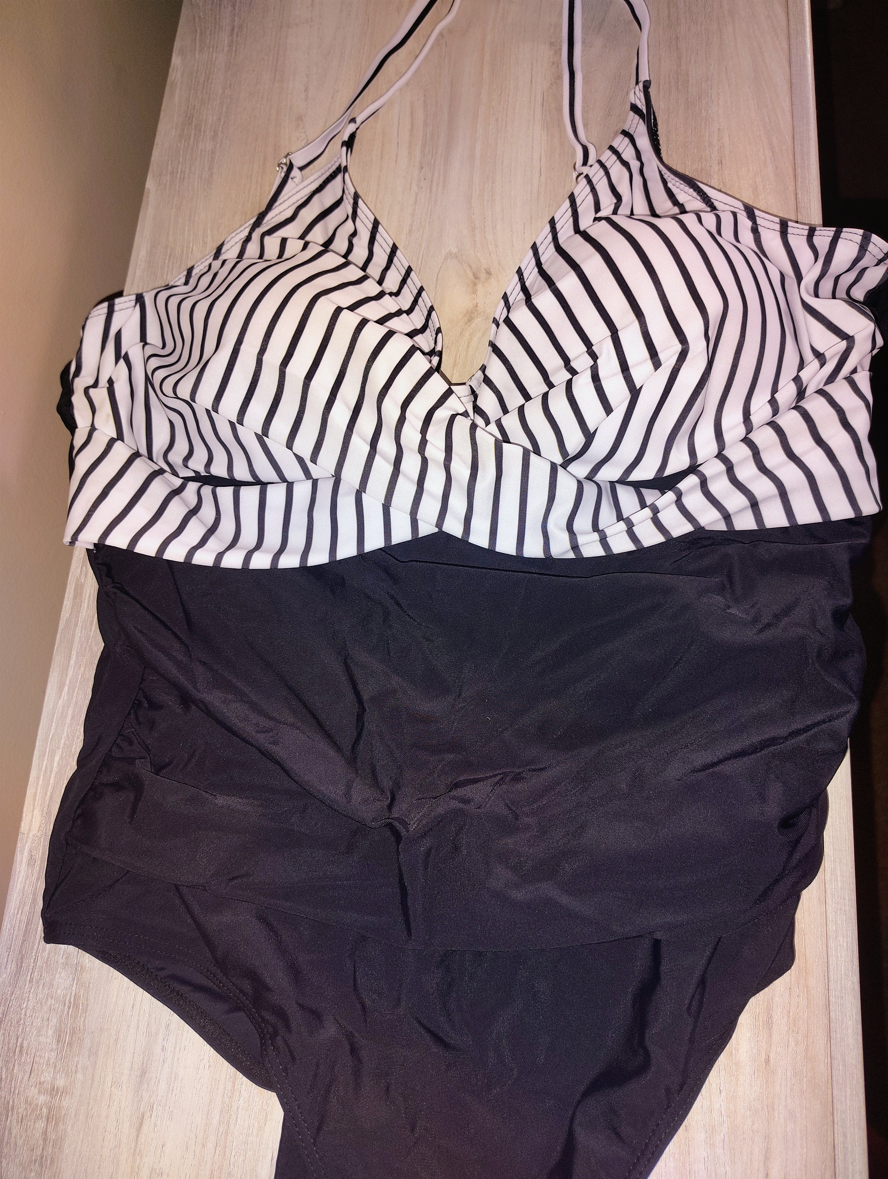 Women's xxl bathing suit fits xxl